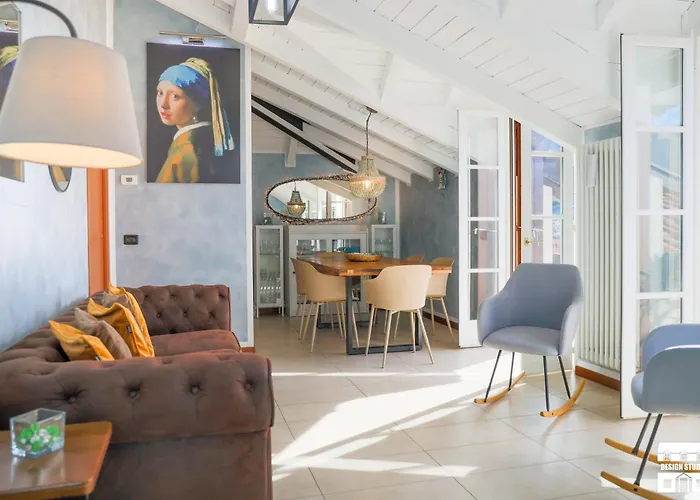 M&p House By Design *