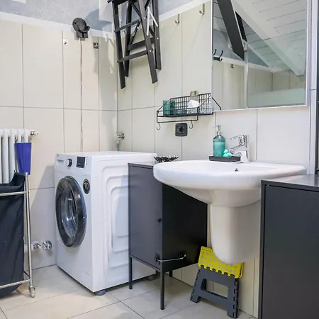 M&p House By Design *